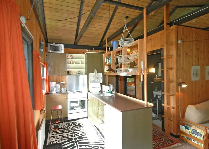 Spasena - 400m From The Sea By Interhome *